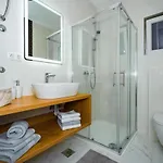 Vruja *