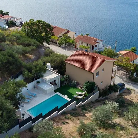 Vruja Apartment