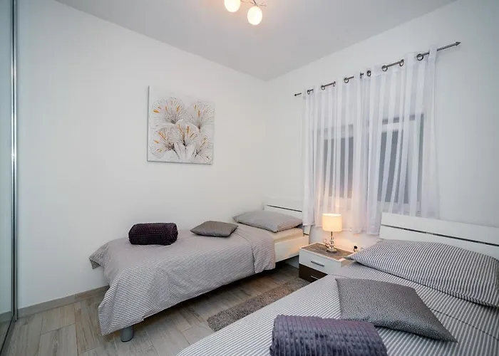 Apartment Vruja