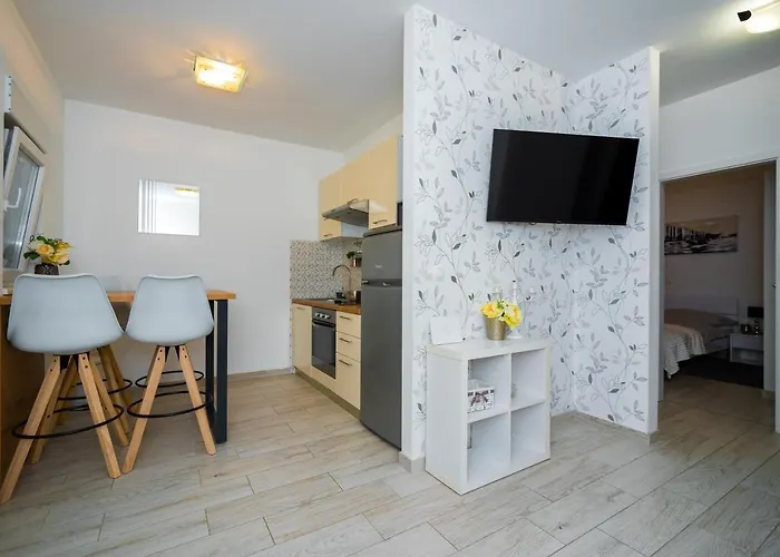 Vruja Apartment *